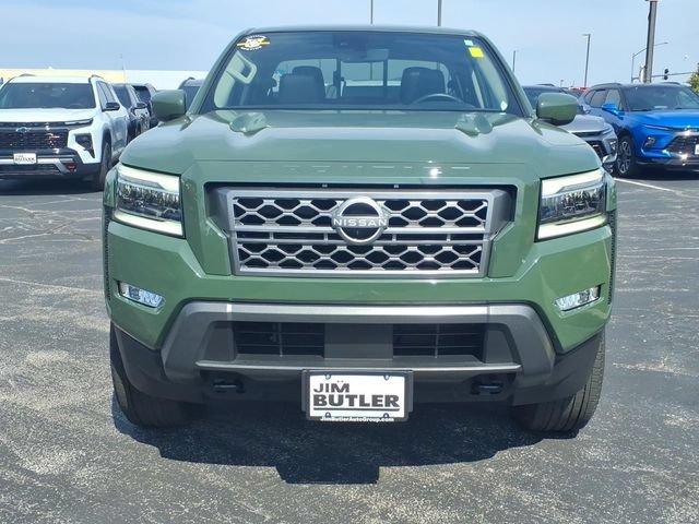 Used 2024 Green Nissan Crew Cab SL 4x4 image 27