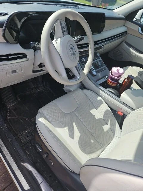 Used 2024 White Hyundai Limited image 2