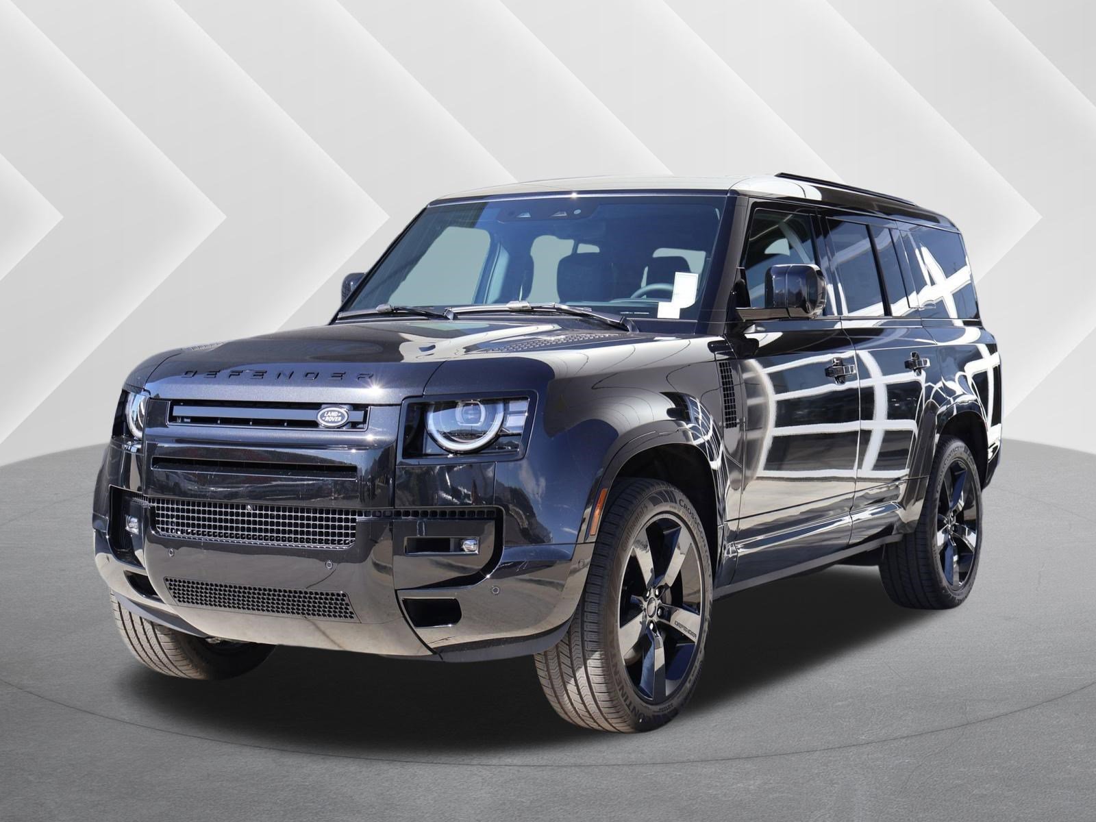 2026 Land Rover Defender 130 X-Dynamic SE P400's photo