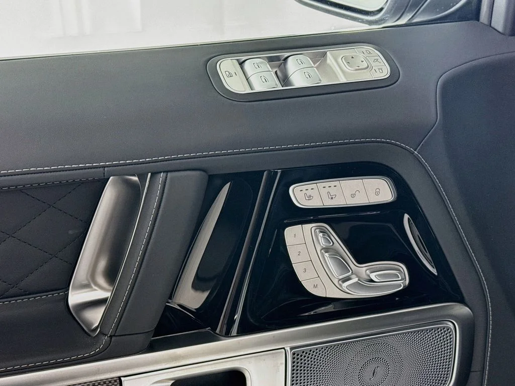 New 2027 Polar White Mercedes-Benz G 63 AMG® image 19