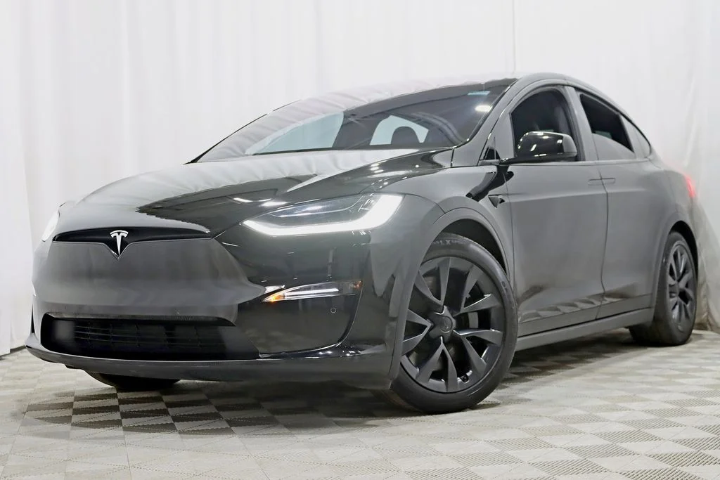 2022 Tesla Model X Plaid