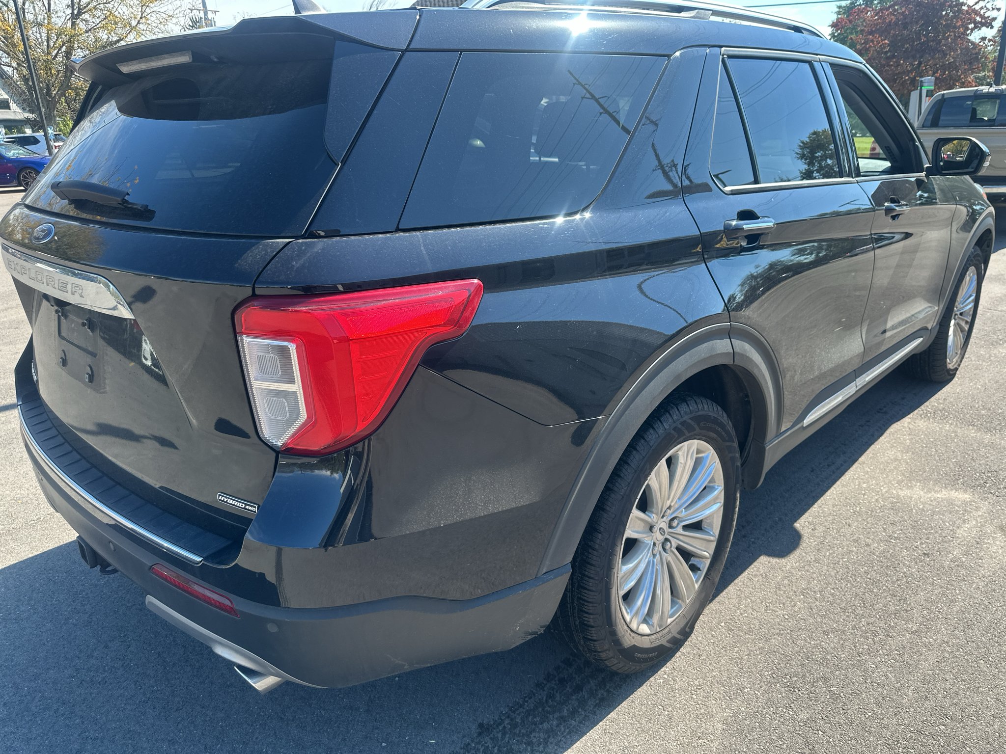 Used 2021 Agate Black Metallic Ford Limited image 3