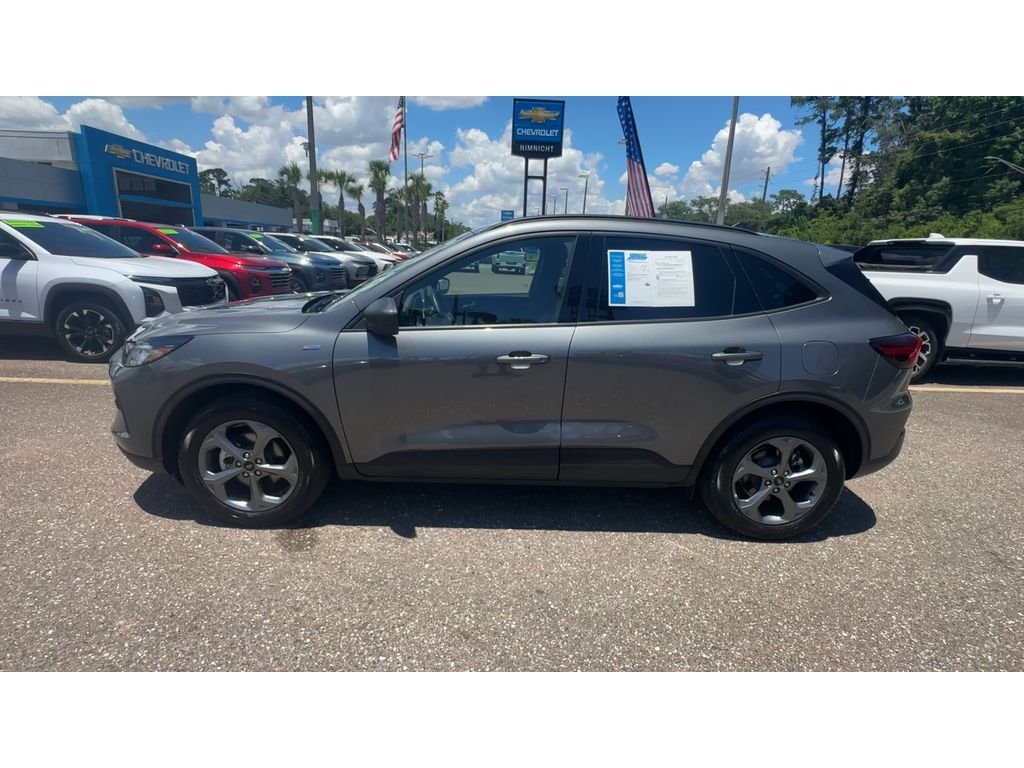 Used 2025 Gray Ford ST-Line image 5