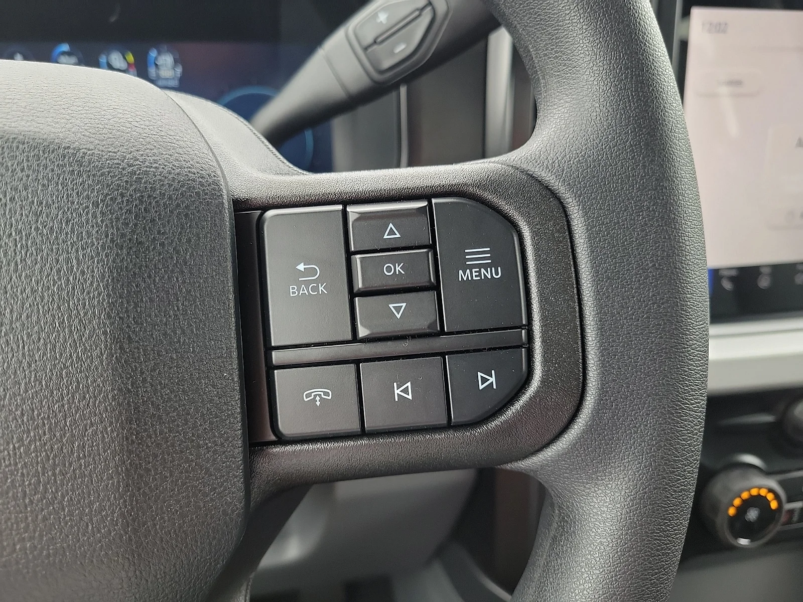 New 2026 Oxford White Ford F-250&reg; XLT image 19
