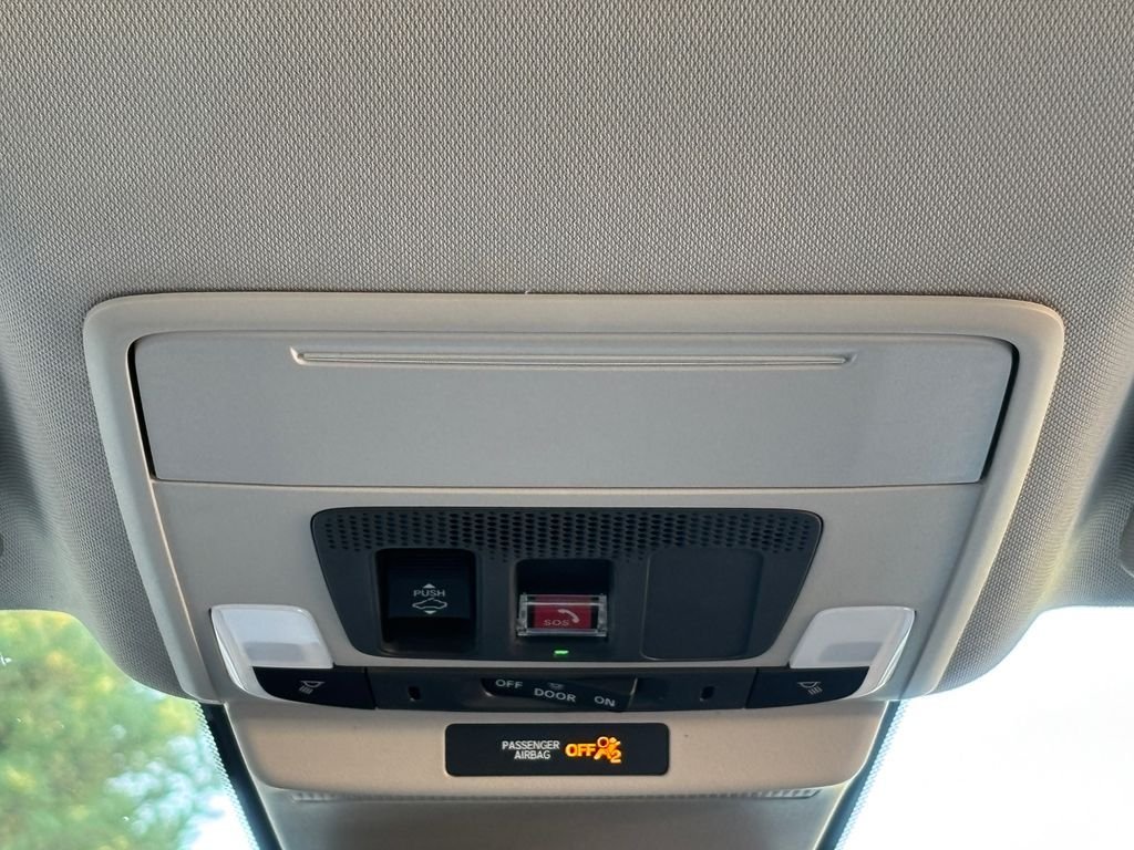 New 2026 Platinum White Pearl Honda Touring image 22
