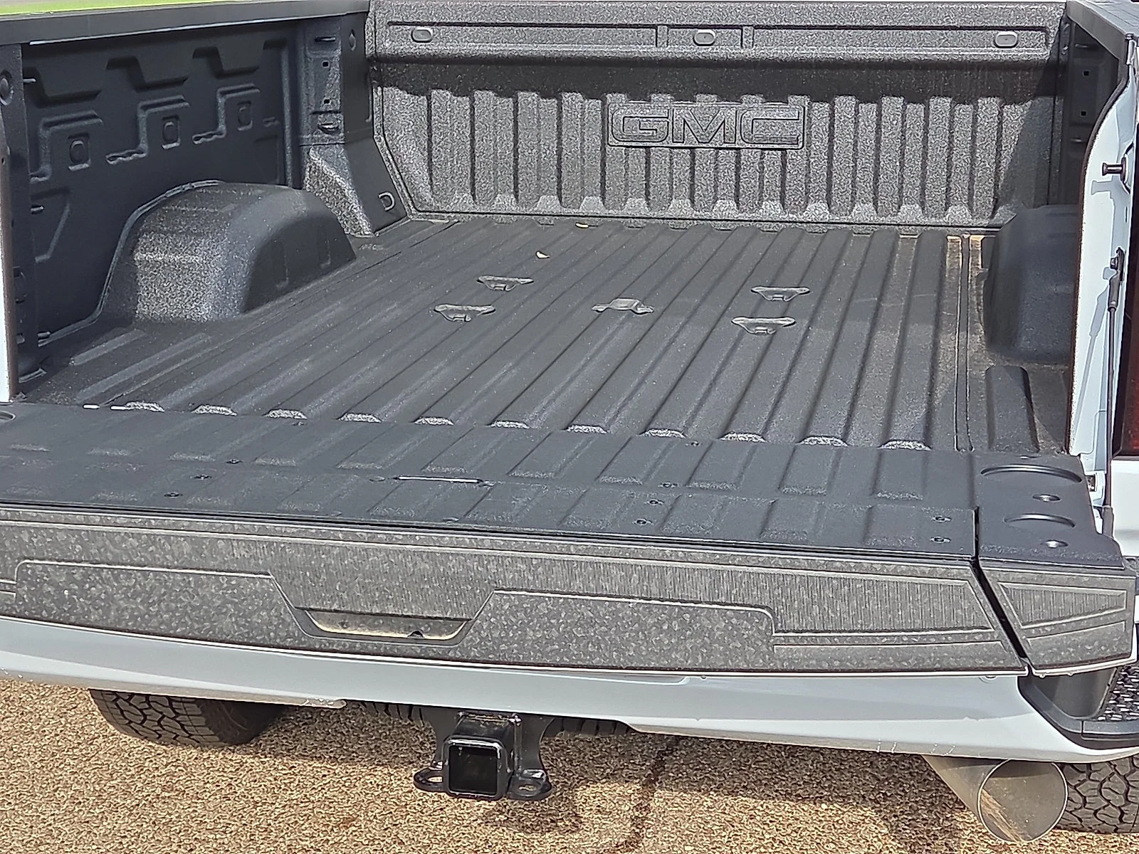 New 2026 Glacier White Tricoat GMC Denali image 8