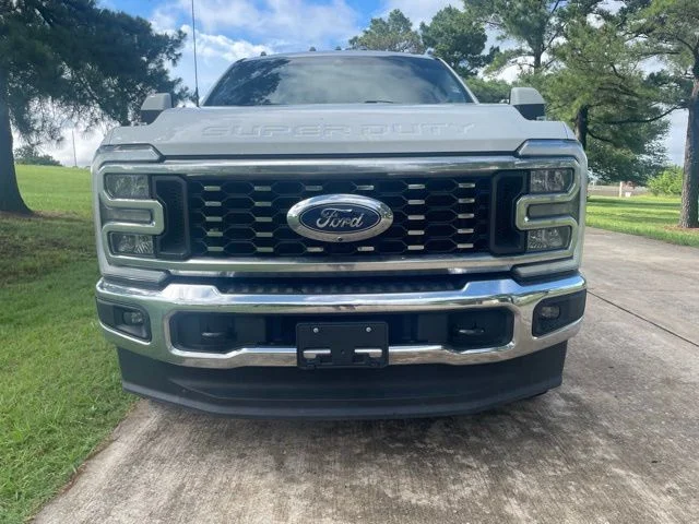Used 2023 White Ford Lariat image 10