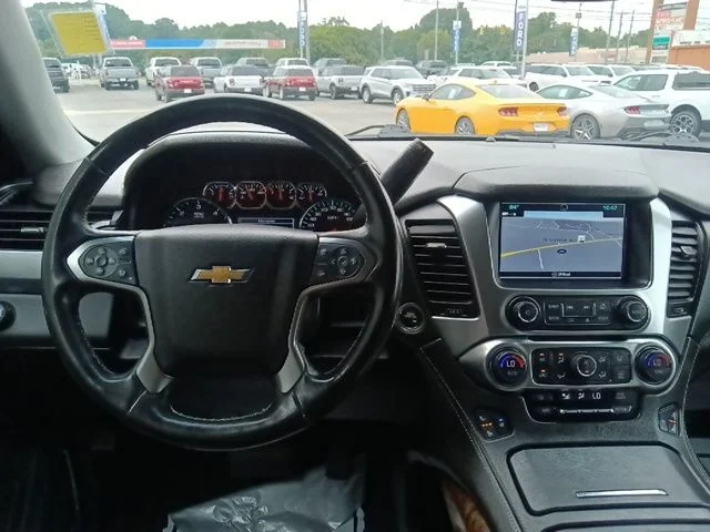 Used 2020 White Chevrolet Premier image 29