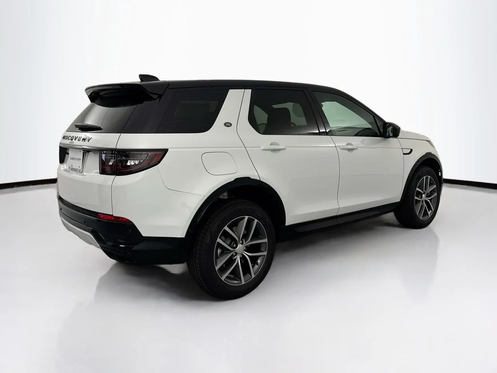 New 2026 Fuji White Land Rover Landmark image 5
