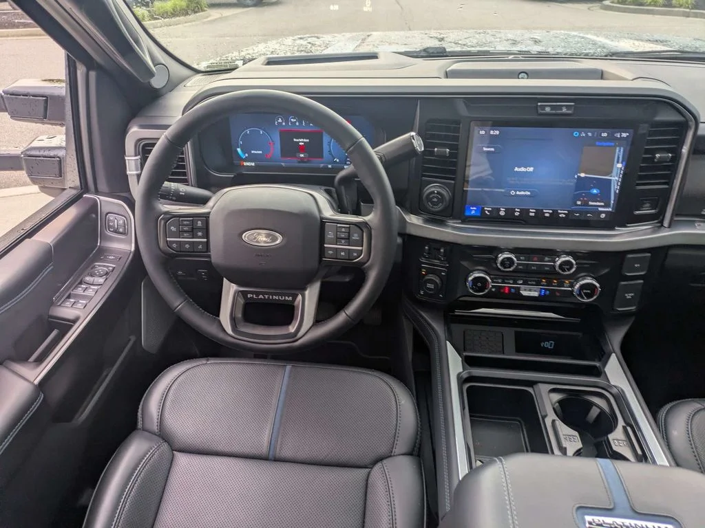 2026 Ford F-250 Super Duty Platinum - Photo 19