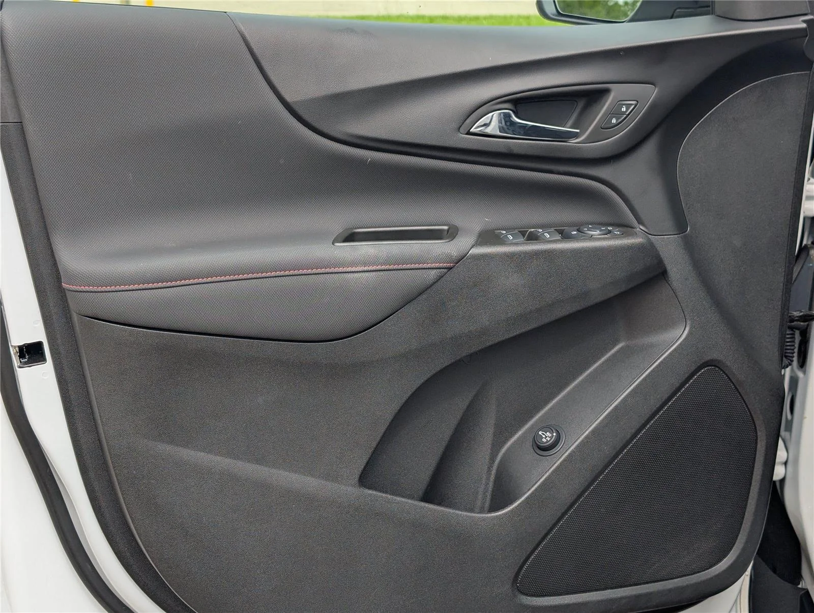 2024 Chevrolet Equinox RS - Photo 11