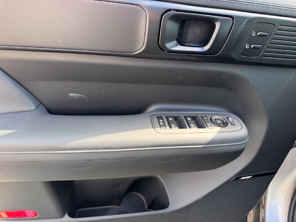 2025 Hyundai Santa Fe Calligraphy - Photo 17