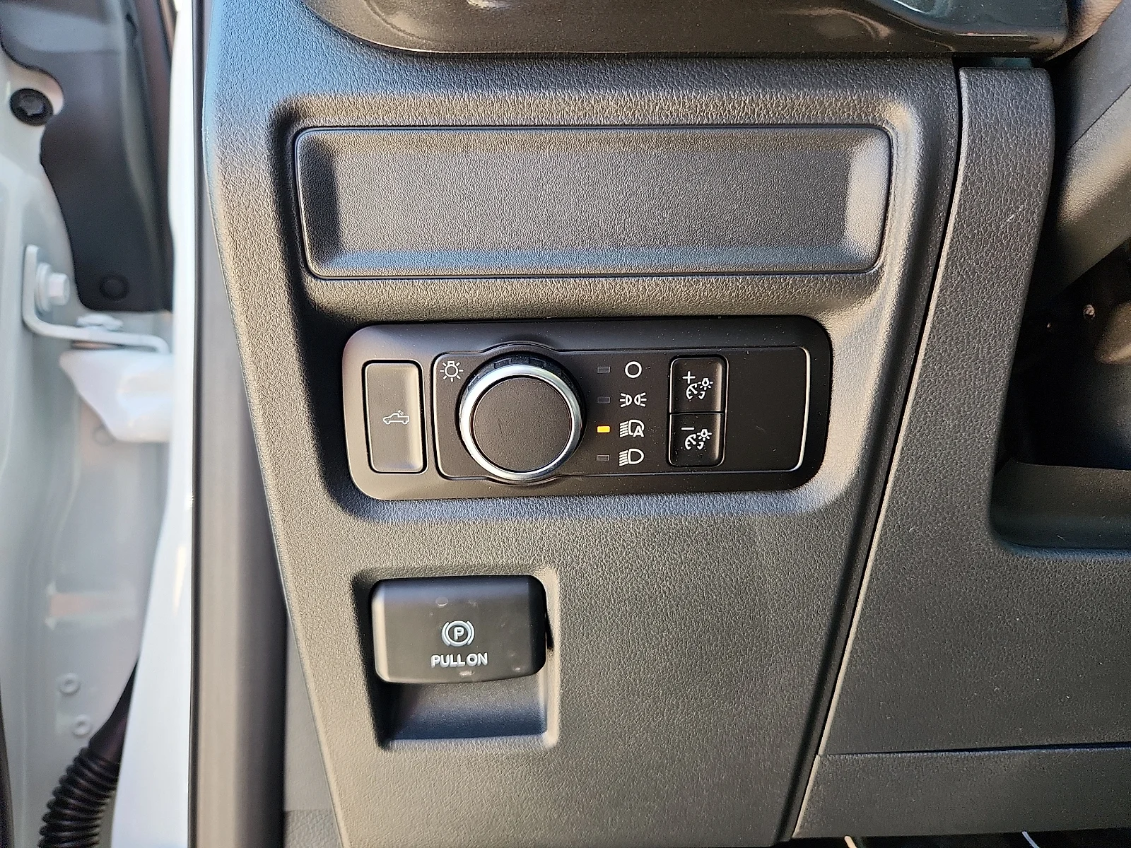 New 2026 Oxford White Ford STX image 16