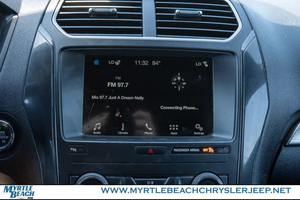 Used 2018 Oxford White Ford XLT image 20