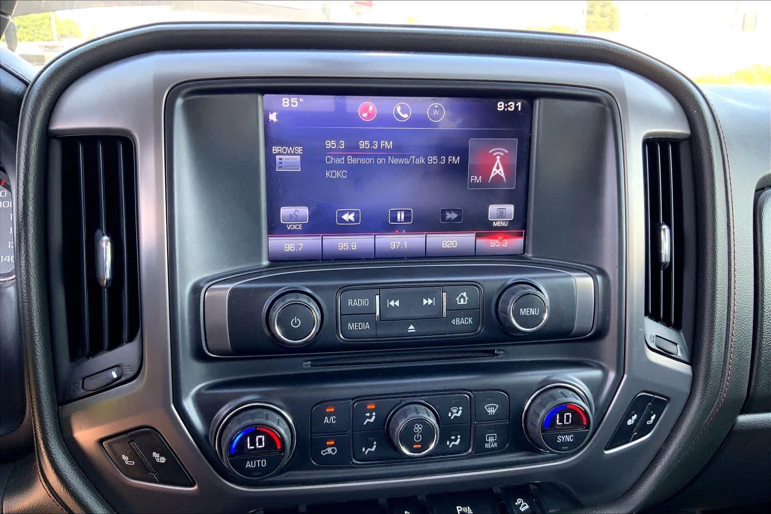 Used 2015 Onyx Black GMC SLT image 30