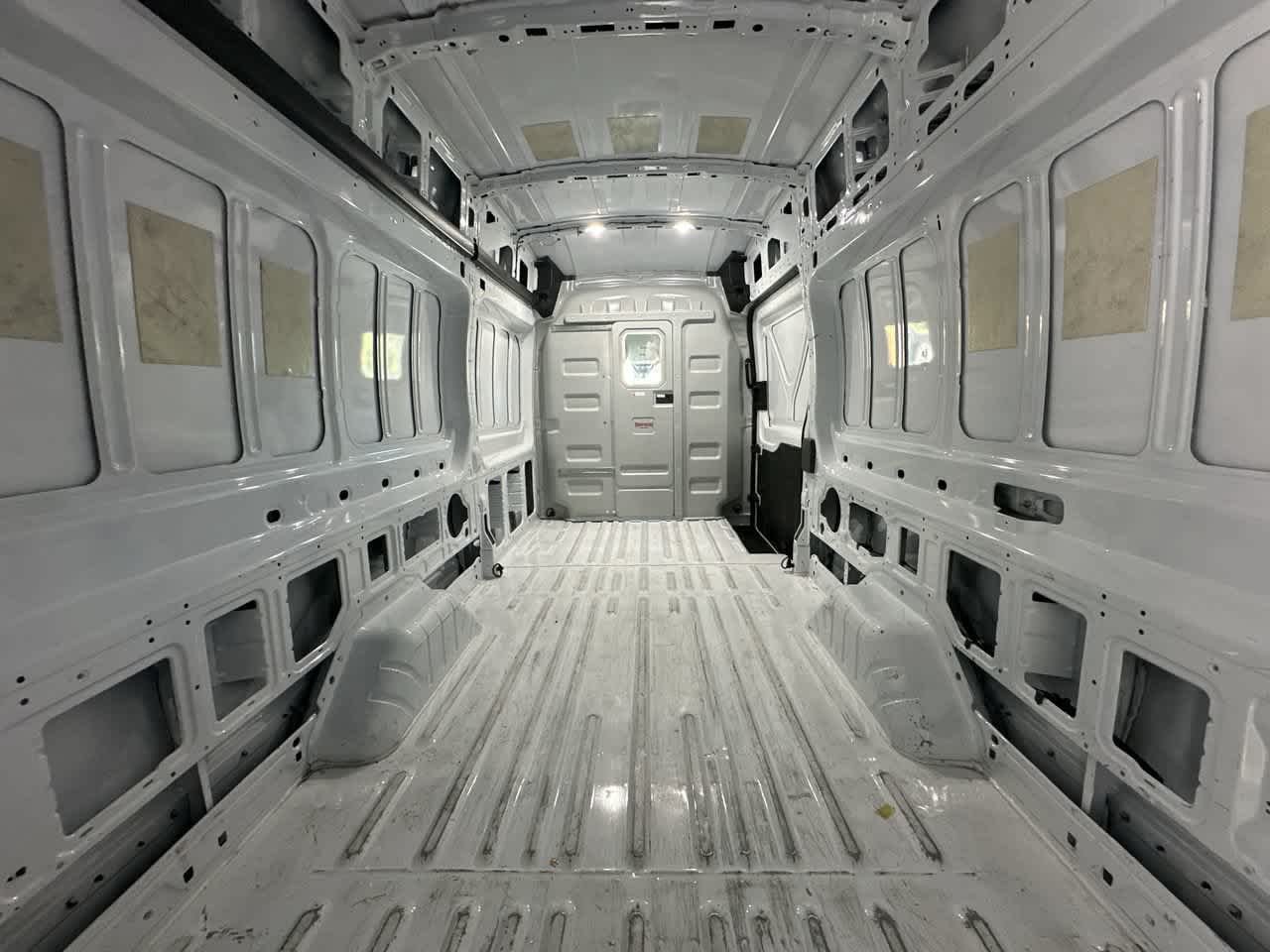 Used 2025 Oxford White Ford  image 25