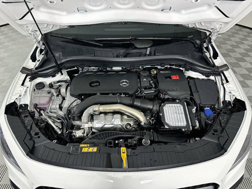 New 2026 Polar White Mercedes-Benz GLA 250 image 62