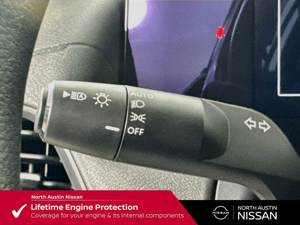 New 2027 Gray Nissan S image 13