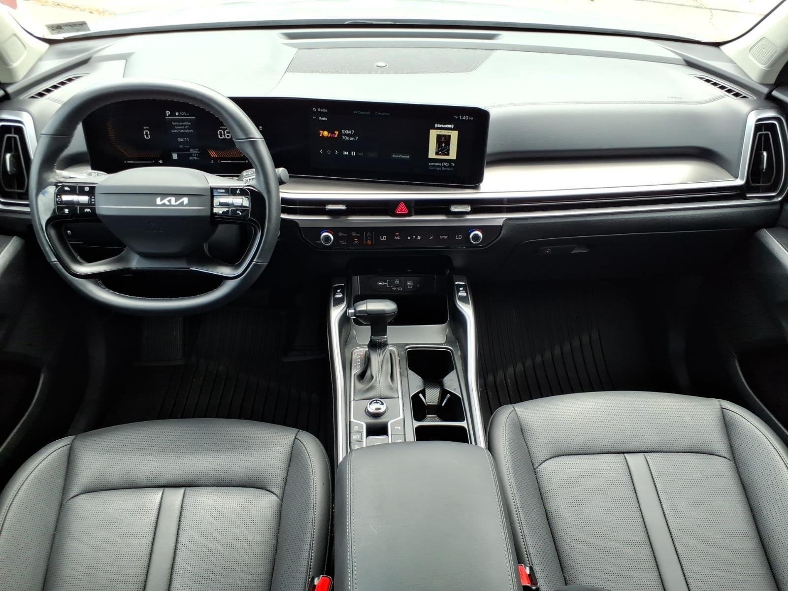Used 2026 Wolf Gray Kia S image 23