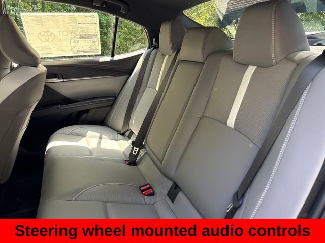 Used 2026  Toyota SE image 19