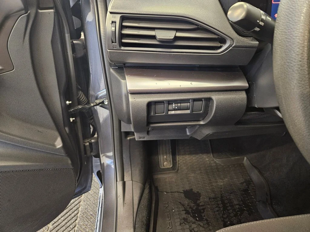 Used 2024 Gray Subaru Base image 16