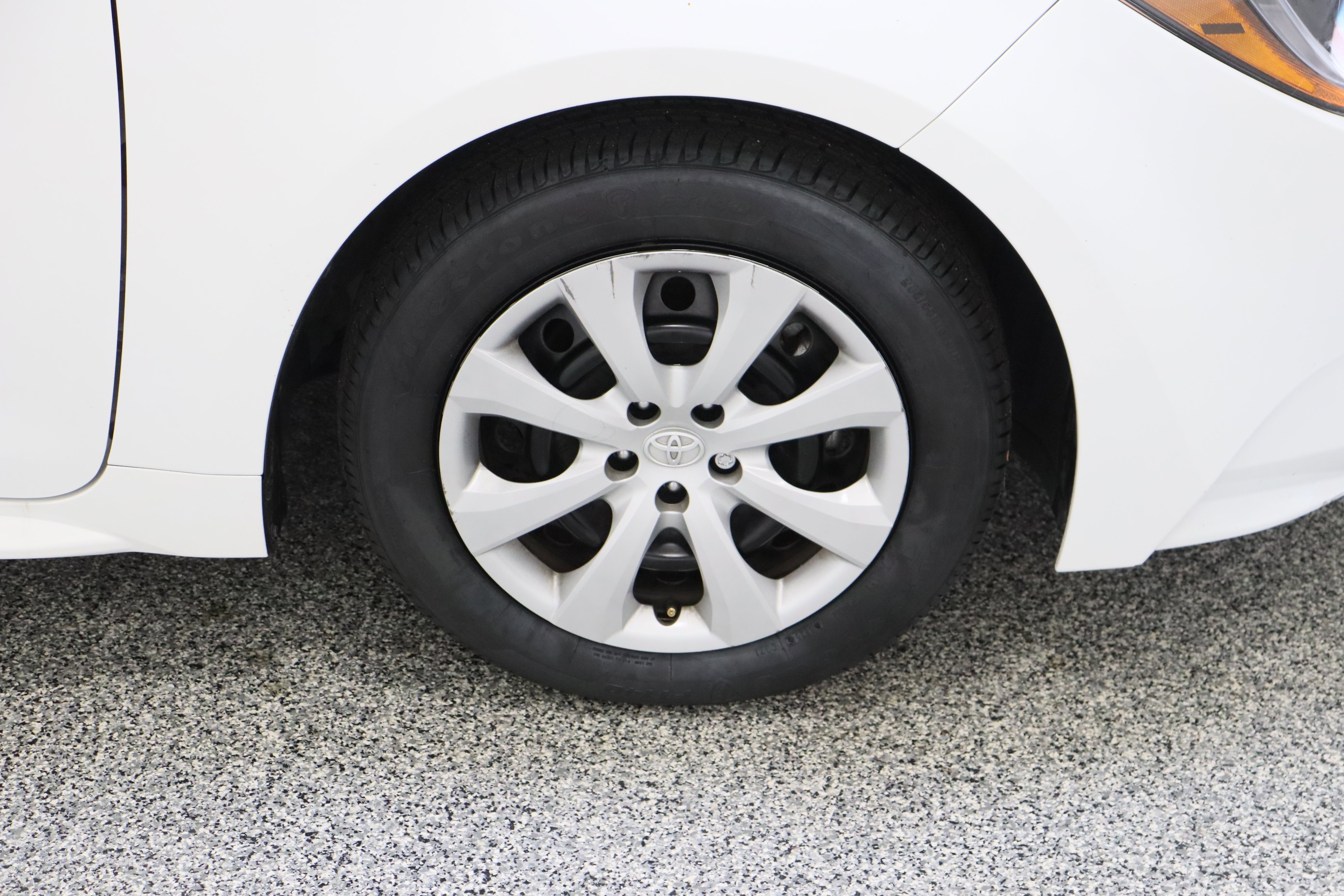 Certified Used 2025 White Toyota LE 2.0L image 5