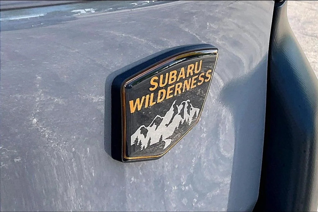 Used 2026 Beige Subaru Wilderness image 9