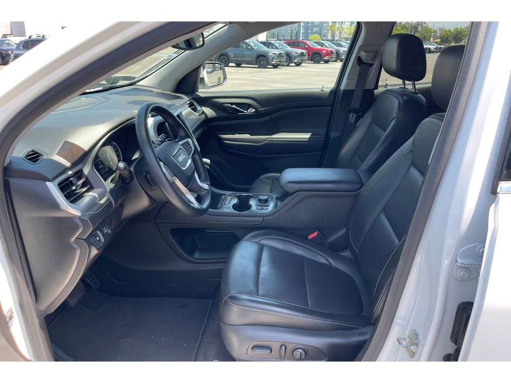 Used 2023 Summit White GMC SLT image 11