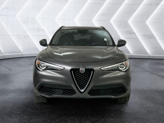 Used 2019 Gray Alfa Romeo Base image 2