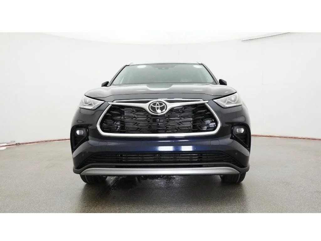 New 2026  Toyota Platinum image 38