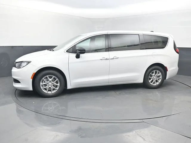 New 2027 Bright White Clear-Coat Exterior Paint Chrysler LX image 2