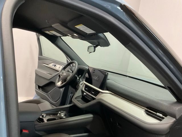 New 2027 Vapor Blue Metallic Ford Active image 24