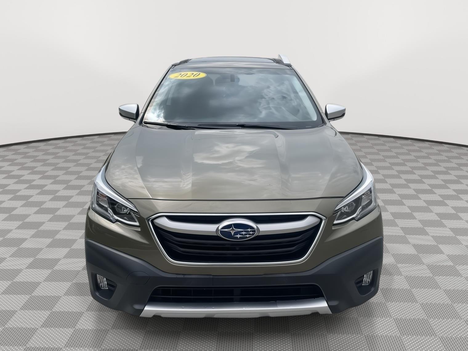 Used 2020 Autumn Green Metallic Subaru Touring image 10