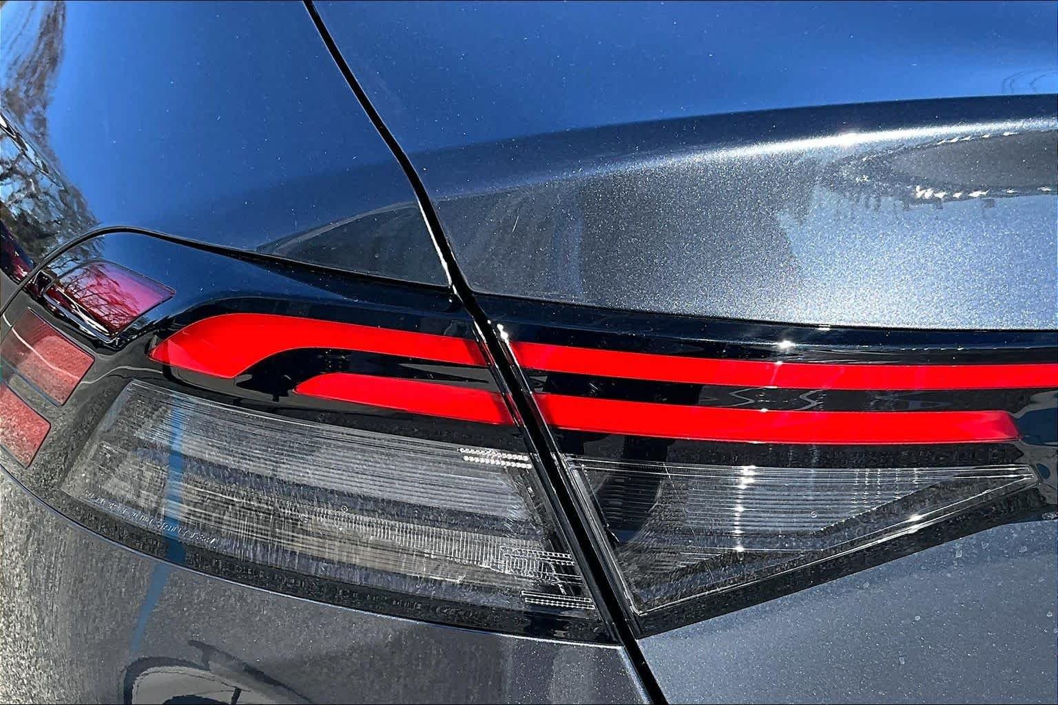 2025 Honda Accord SE - Photo 27