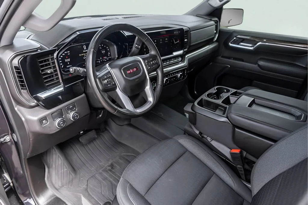 Used 2024 Titanium Rush Metallic GMC Elevation image 13
