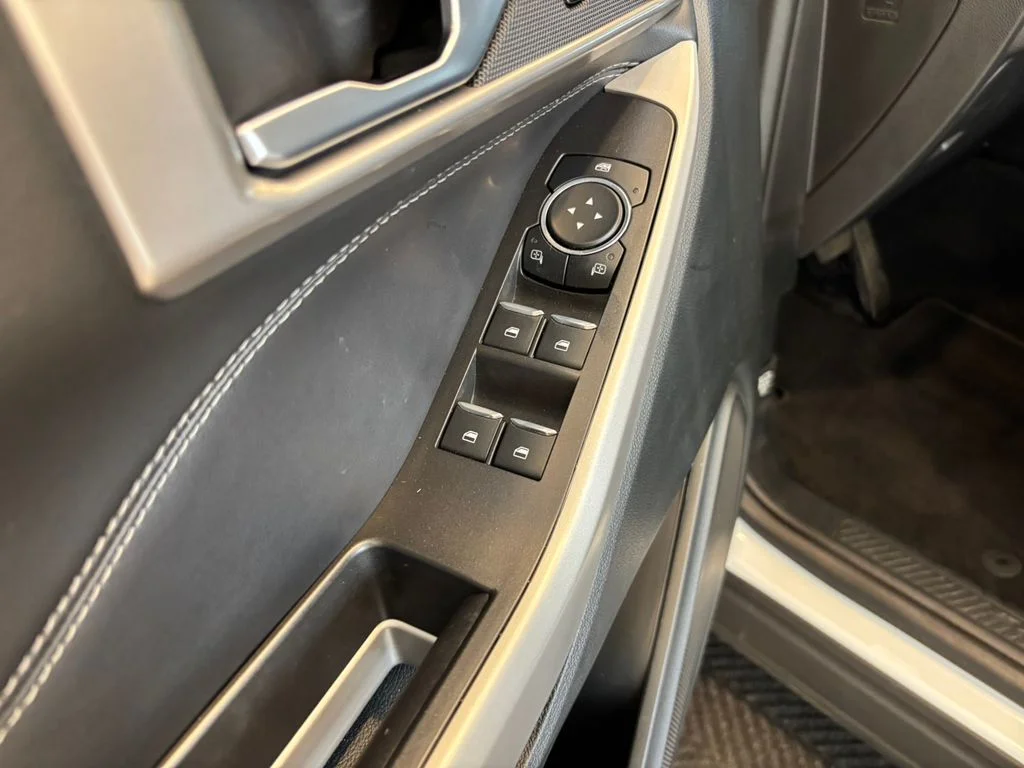 Used 2024 White Ford XLT image 14
