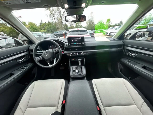 Used 2024 White Honda EX image 18