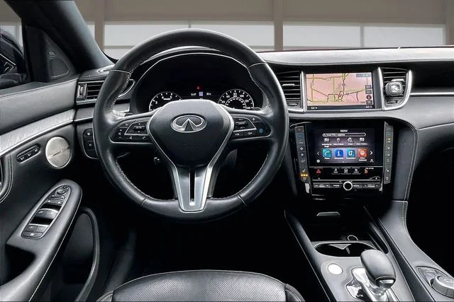 Used 2023 Red INFINITI SENSORY image 5