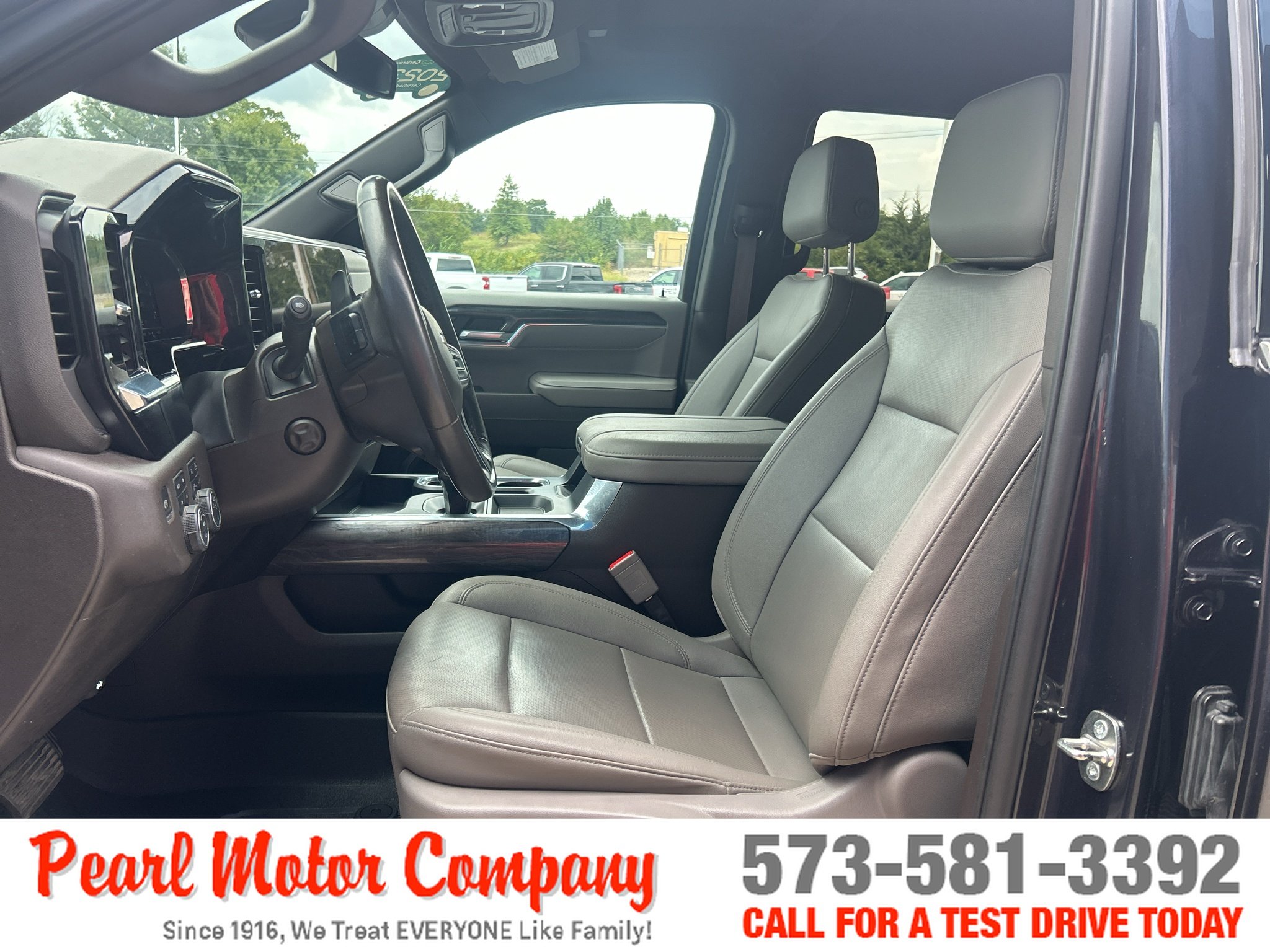 2023 Chevrolet Silverado 1500 LTZ - Photo 11
