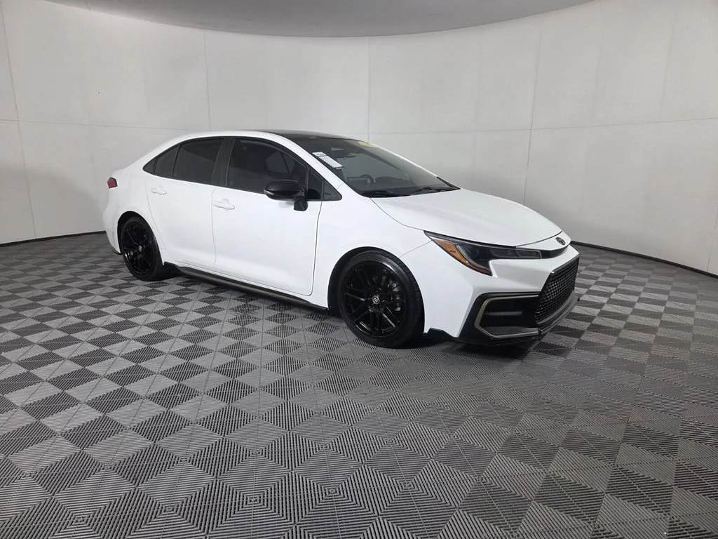Used 2021 Super White Toyota APEX SE image 3