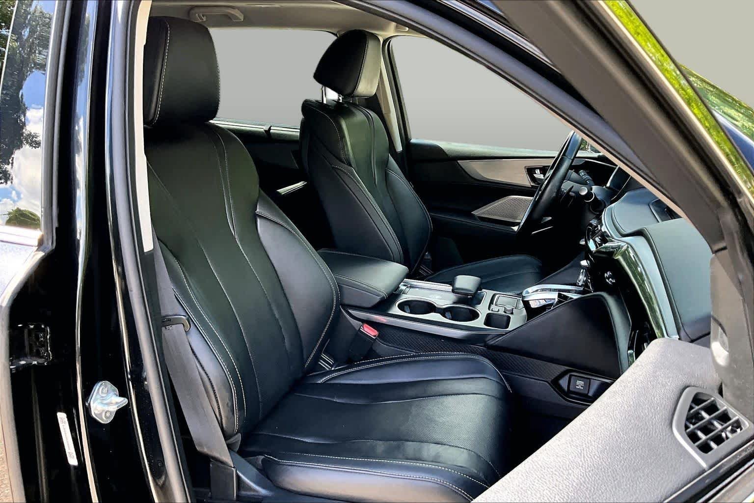 Used 2023 Majestic Black Pearl Acura w/Technology Package image 9