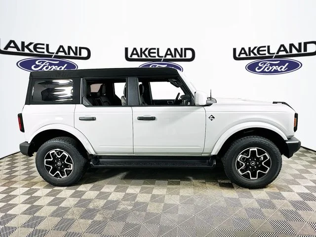 New 2026 Ford Bronco Outer Banks