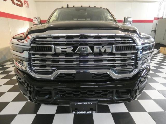 New 2026 Diamond Black Crystal Pearlcoat RAM Limited Longhorn image 4