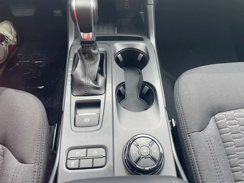 New 2026 Marsh Gray Ford XLT image 23