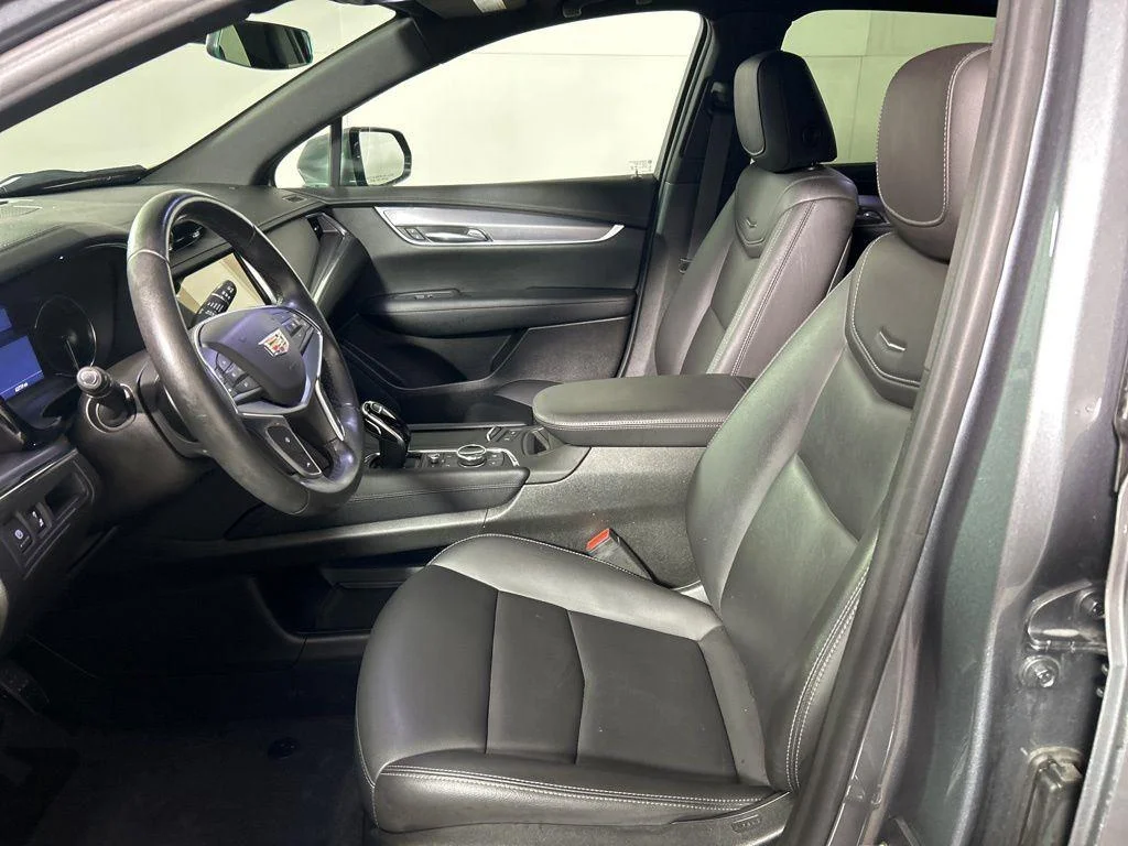 Used 2021 Steel Metallic Cadillac Luxury image 14