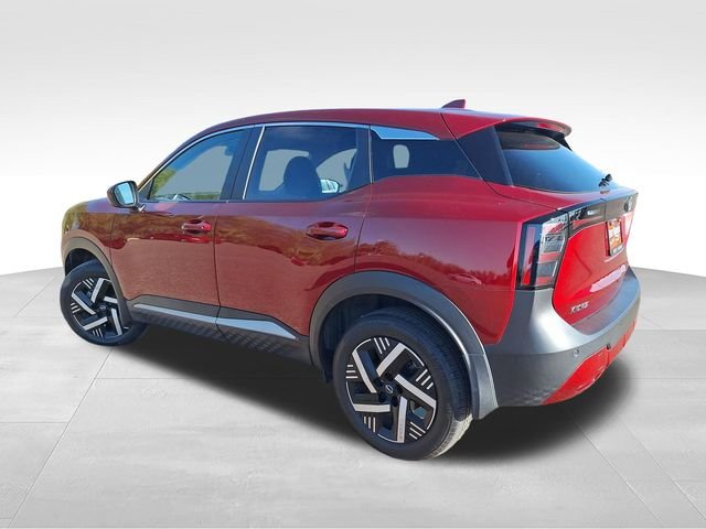 Used 2025 Red Nissan SV image 6