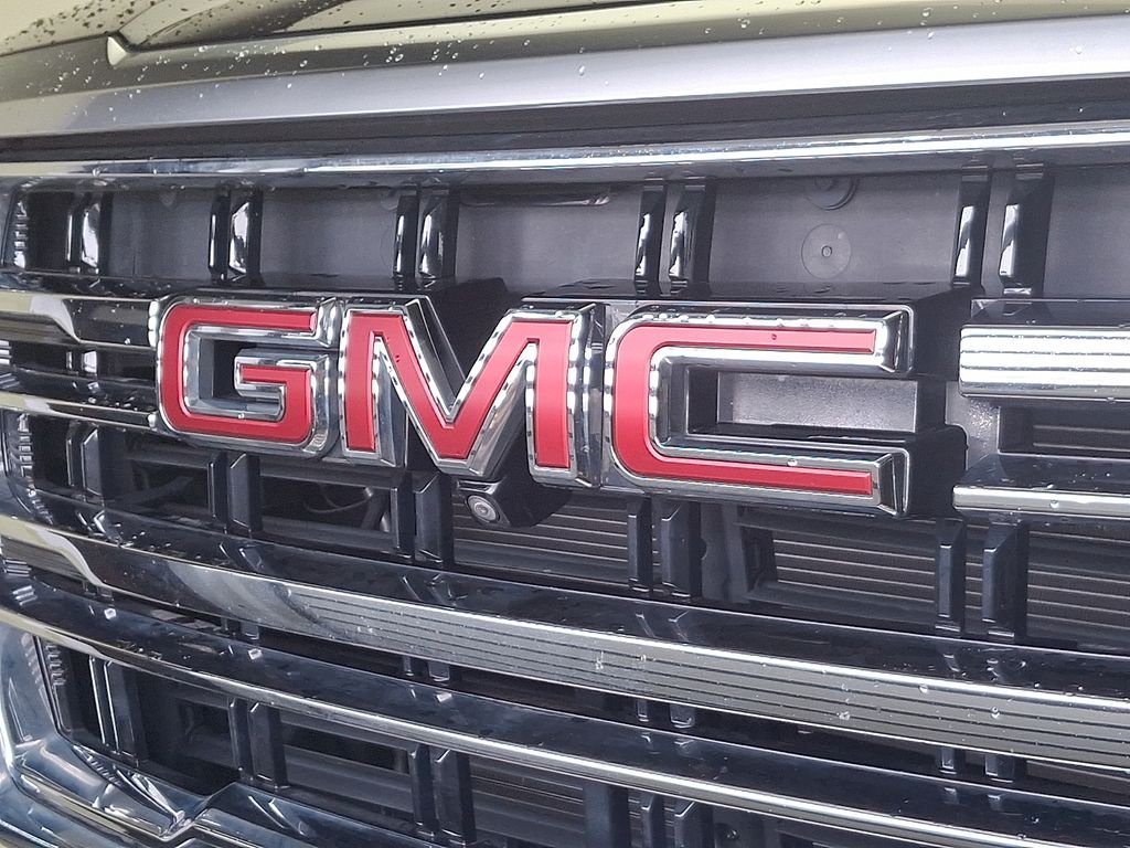 Used 2021 Midnight Blue Metallic GMC SLT image 34