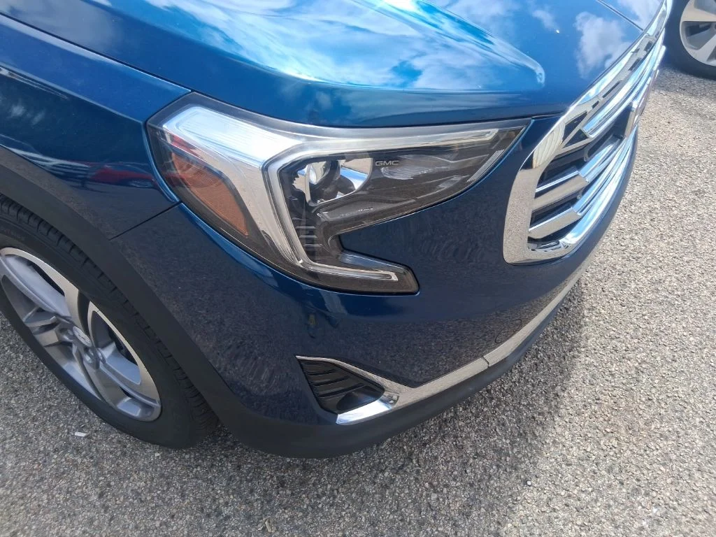 Used 2020 Blue GMC SLT image 13