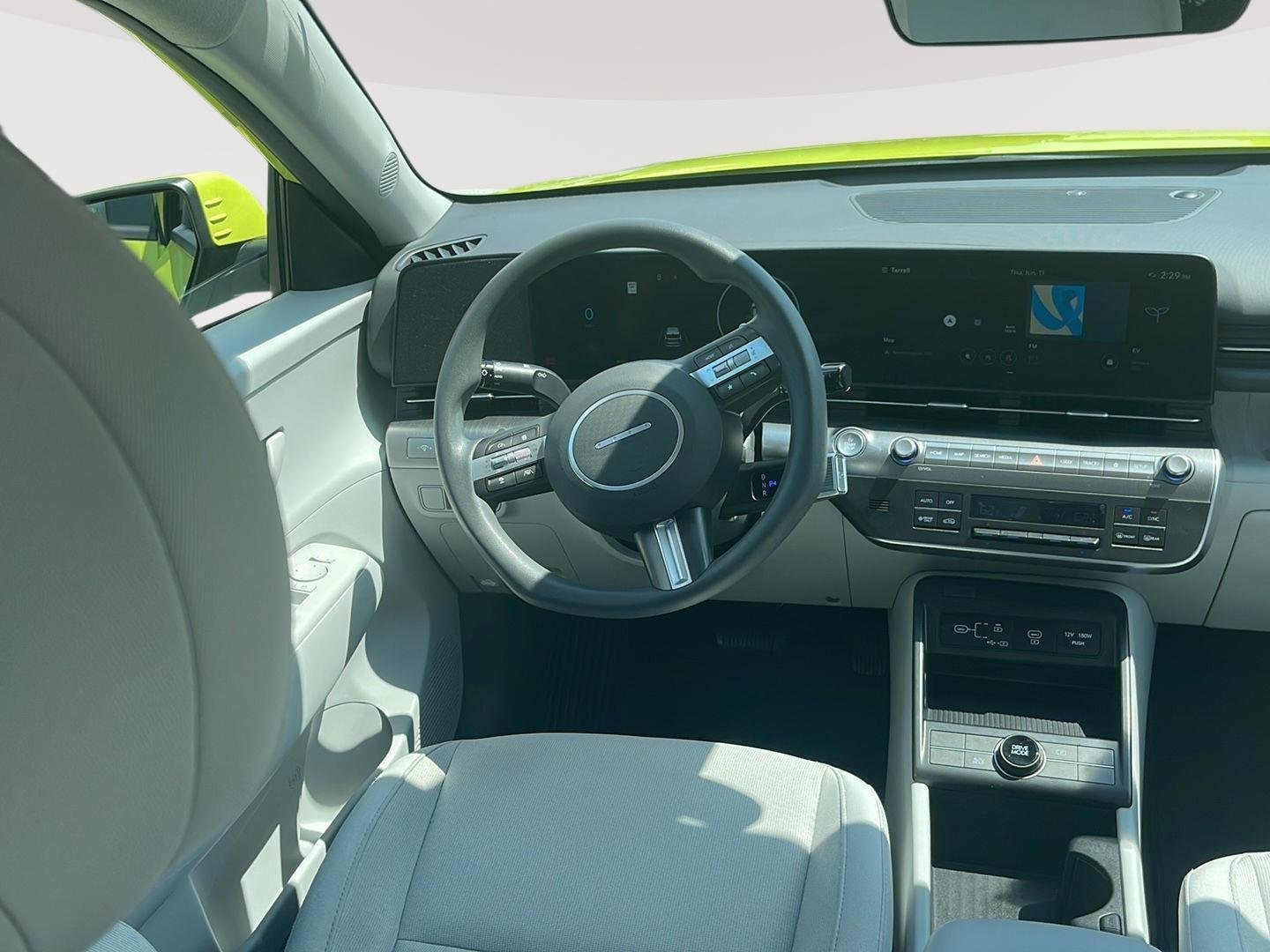 Used 2024 Mirage Green Hyundai SE image 16