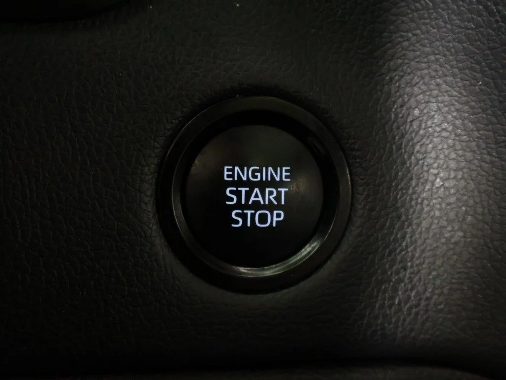 Used 2025 Pearl Toyota Limited image 43